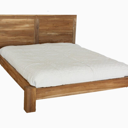 Letto Beatrice    € 400.00