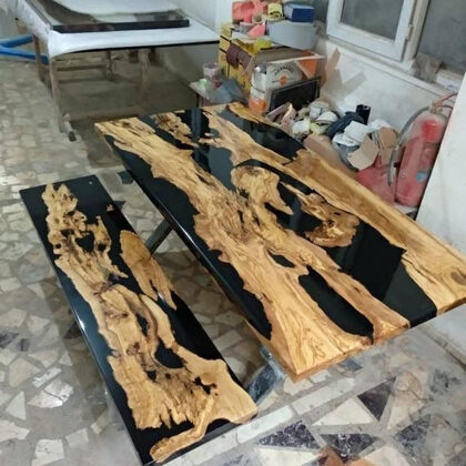 Resina Haidi € 900,00 al metro    panca € 550,00 al metro 