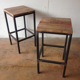 Sgabello Iride € 90,00