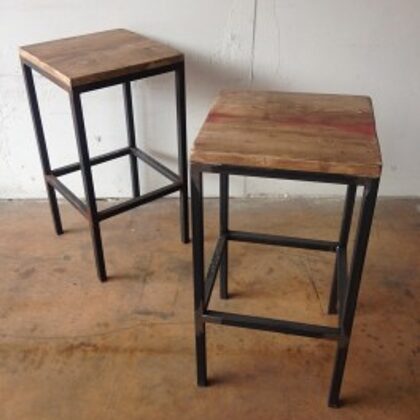 Sgabello Iride € 90,00