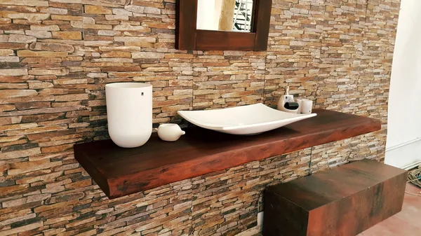 Bagno Luana  € 450,00