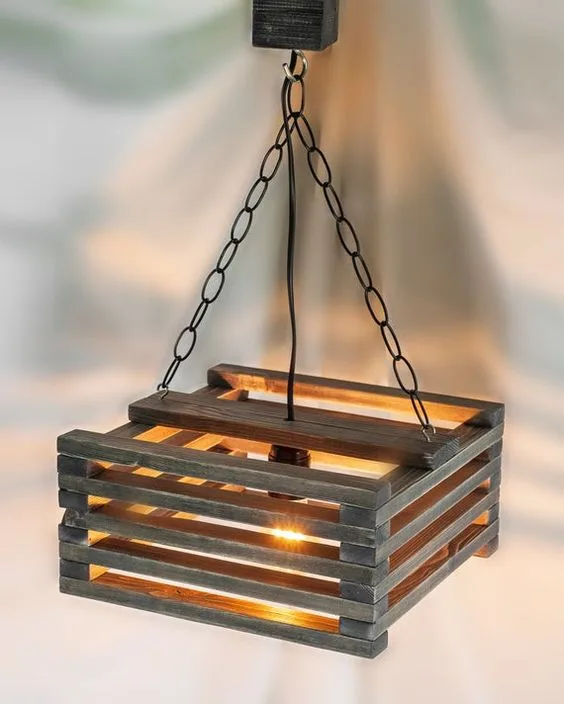 Lampadario Giovanni € 80,00