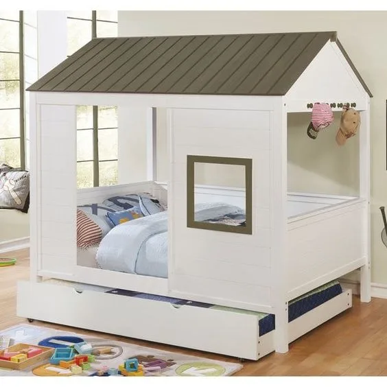 Letto Casetta Alessandro  € 650,00