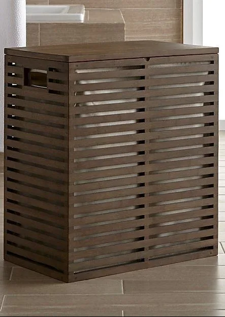 Porta Biancheria Simonetta 90x40x100 € 150,00 