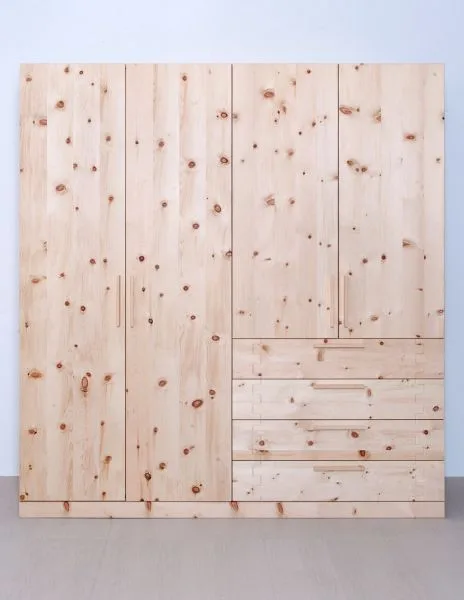 Armadio Valentina 180x60x200  € 450,00