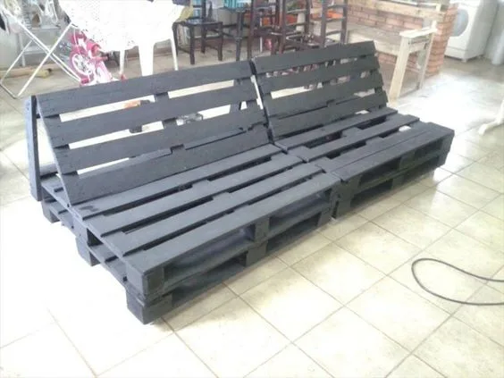 Divanetto Pallet Linda € 150,00 escluso cuscini 