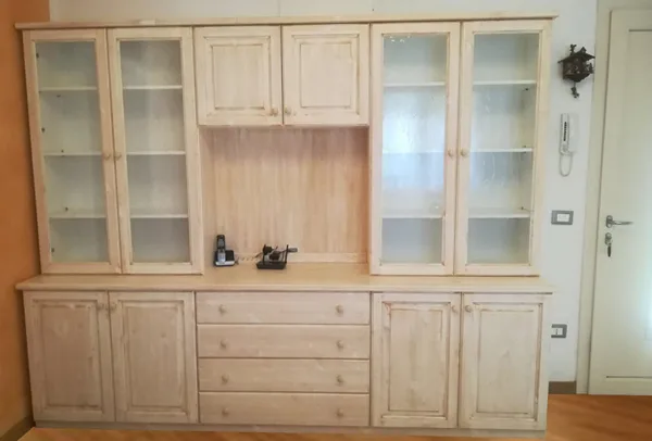 Soggiorno Linda € 900,00  280x50x220